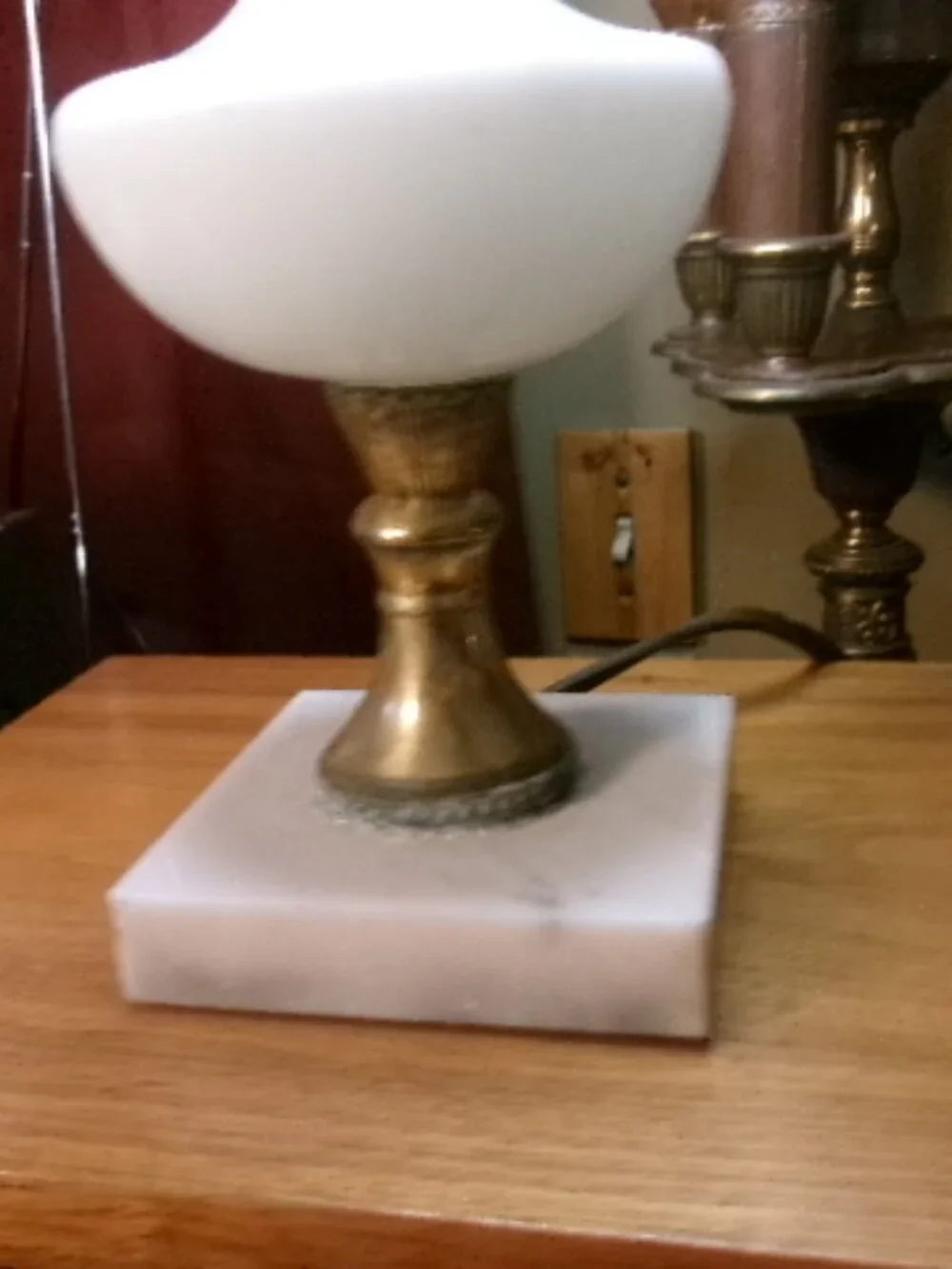 vtg milk glass painted hurricane lamp brass and marble stand 15in dresser lamp - Picture 2 of 8